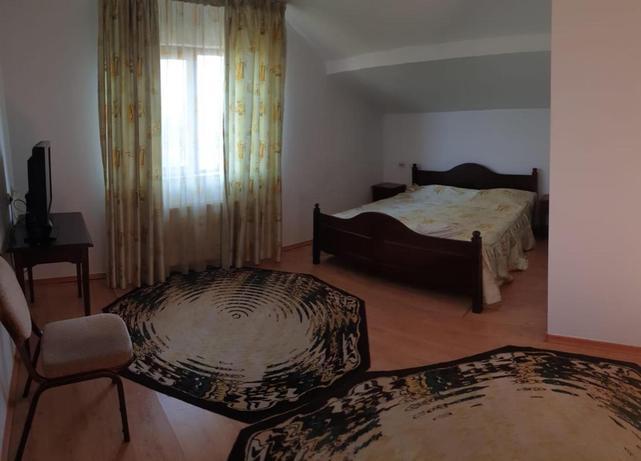 Motel Balcost Пьятра-Нямц Экстерьер фото